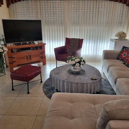 הבית בבלפור Nahariya Exterior foto